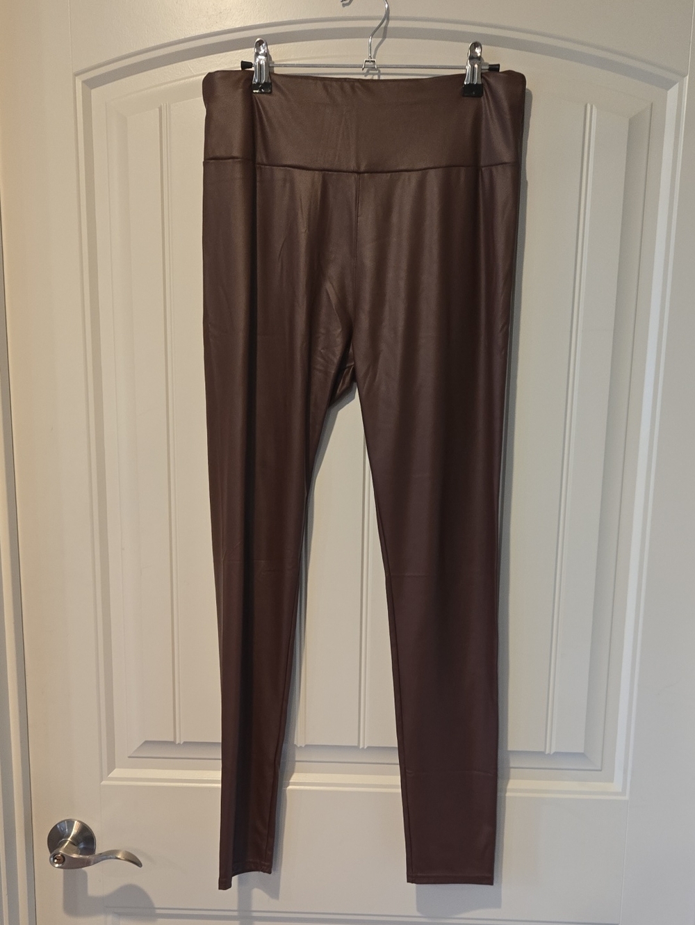 Large High-Rise Faux Leather Leggings in Chocolate Brown